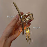 Pearl Fringe Lantern Hairpin