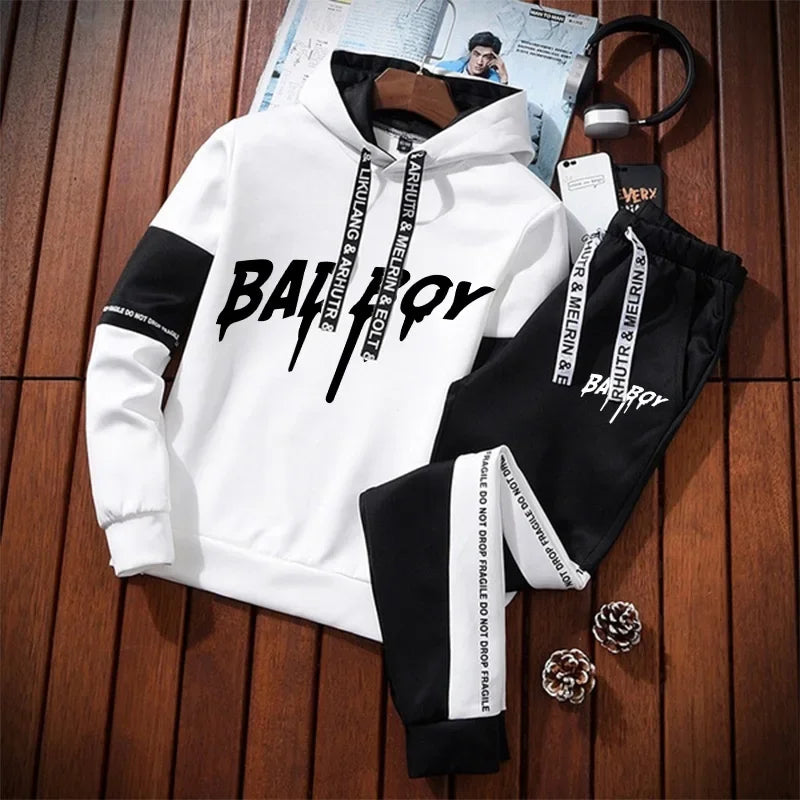 Trainingsanzug-Set aus Kapuzenpullover und Jogginghose für Herren