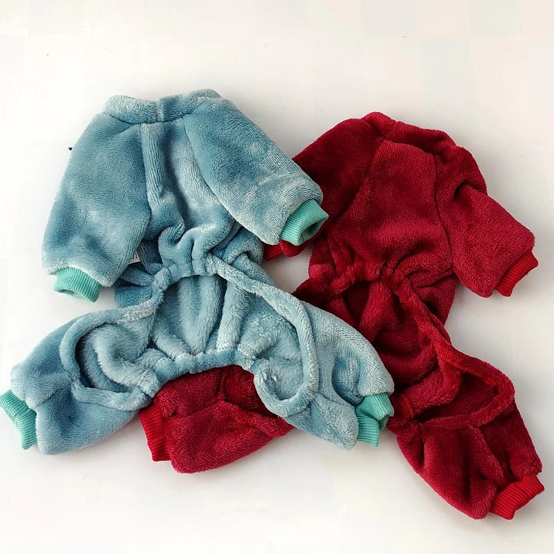 Luxuriöses Haustier-Pyjama und super saugfähiges Handtuch-Set