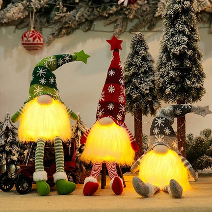 Leuchtende gesichtslose Zwergenpuppe, festliches Weihnachtsdekorationslicht