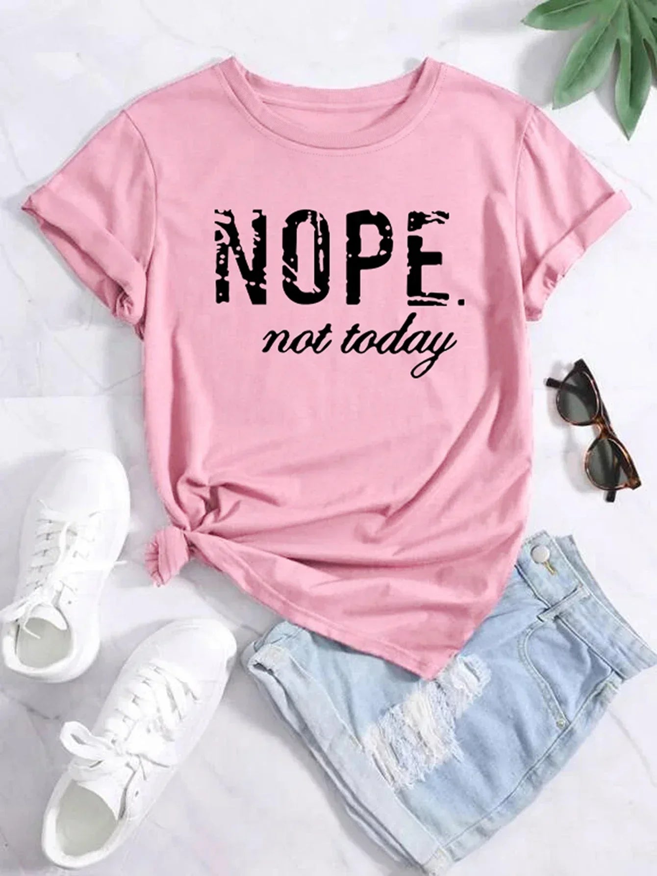 Süßes „Nope Not Today“-T-Shirt mit Buchstabenaufdruck