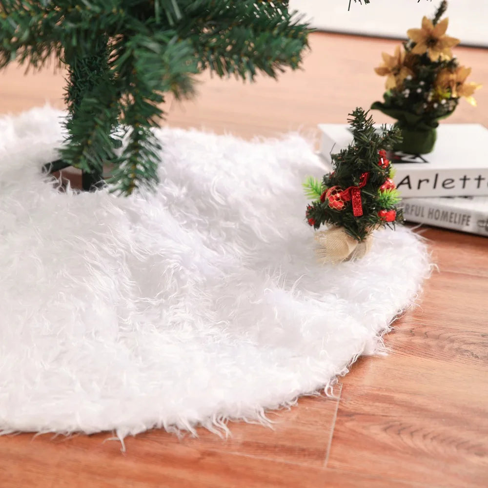 White Plush Christmas Tree Skirt Festive Base Decoration