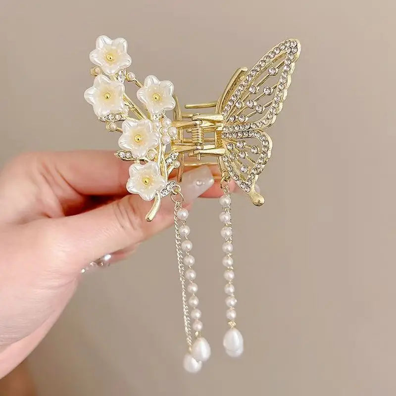 Haarspange mit Perlenquaste