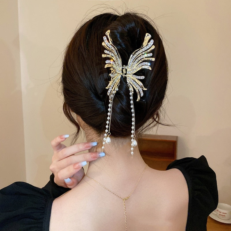 Chic Butterfly Pearl Tassel Hair Clip