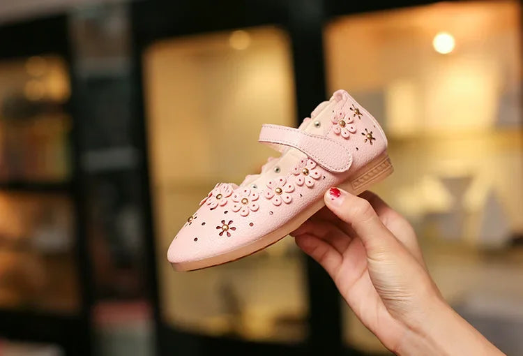 Flower Cut-Out Toddler Girl Flats