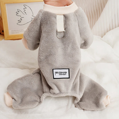 Luxuriöses Haustier-Pyjama und super saugfähiges Handtuch-Set