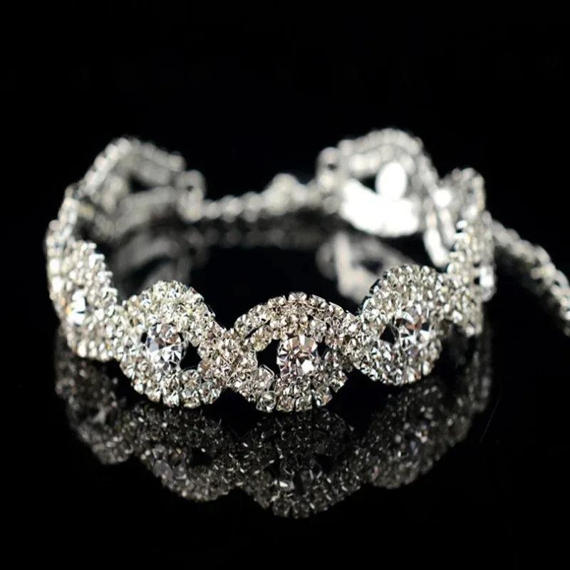 Bracelet chaîne de poignet en strass pour femme