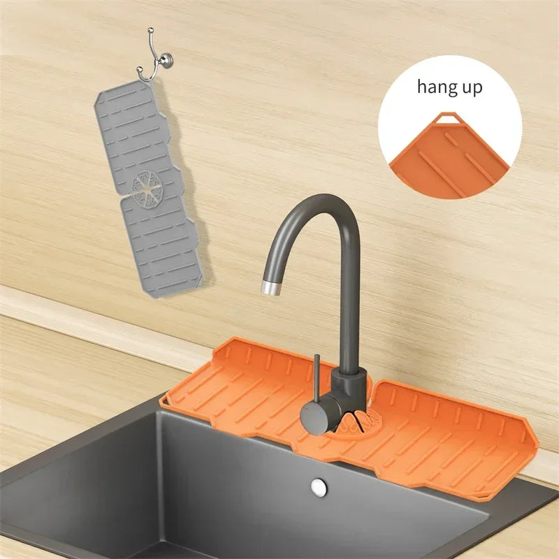 Support d'éponge d'évier de tapis de robinet en silicone pliable