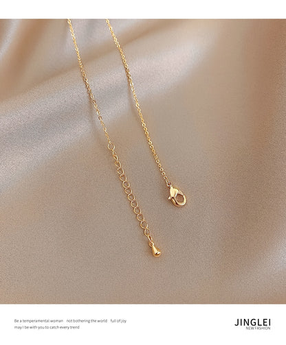 14K Gold Round Pendant Necklace