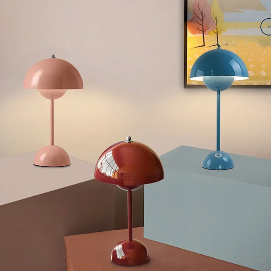 Wiederaufladbare LED-Tischlampe mit Pilzblütenknospen – modernes Dekor