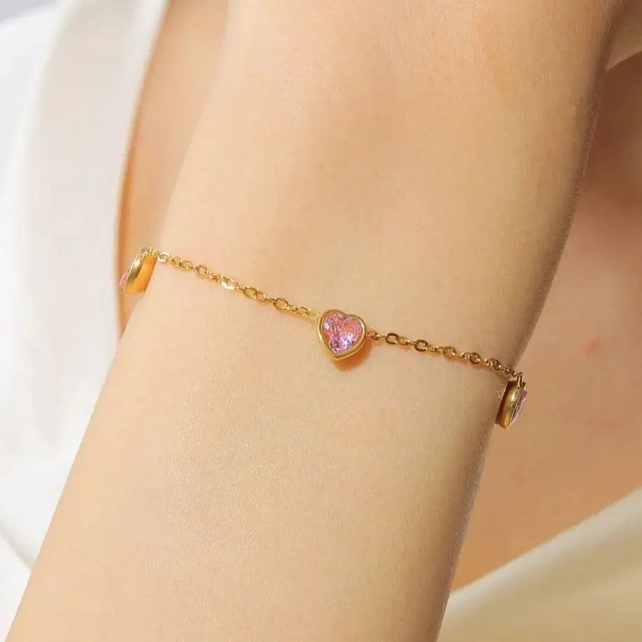 Bracelet en acier inoxydable avec zircon en forme de cœur pour femme