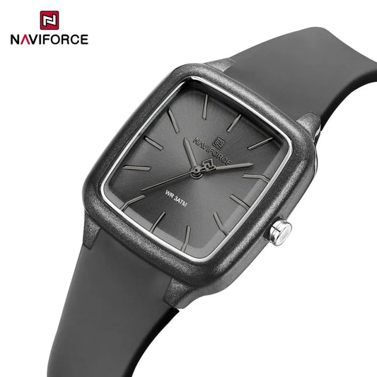 Montre à quartz chic en silicone pour femme