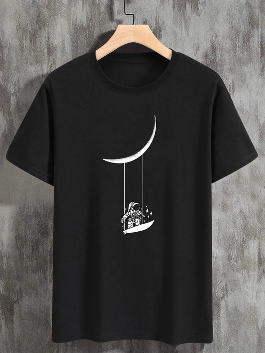 Kurzarm-T-Shirt mit Astronaut-Moon-Swing-Aufdruck und Rundhalsausschnitt