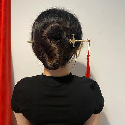 Elegant Lily of the Valley Hairpin