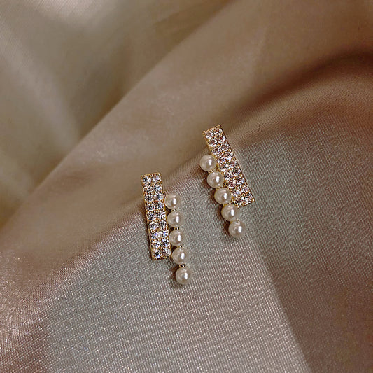Boucles d'oreilles à tige en cristal et perles pour femmes