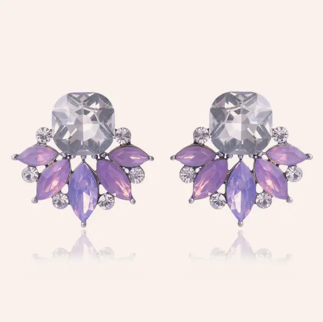 Simple Four Color Flower Stud Women Earrings