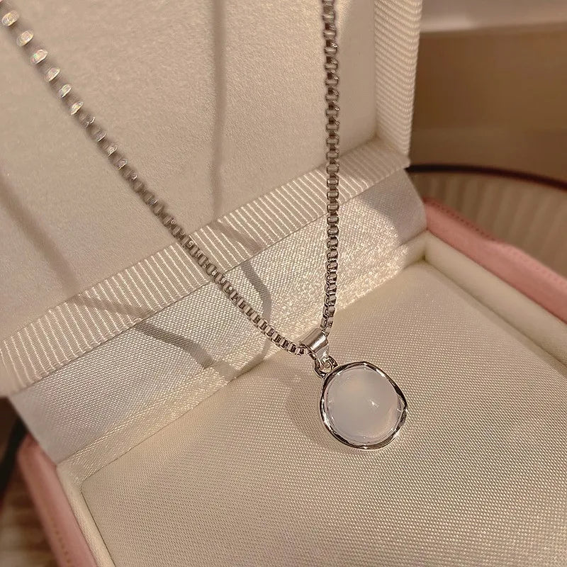 pendant necklace, moonstone pendant, necklace women, women's pendant necklace, moonstone necklace, moonstone pendant necklace, white necklace