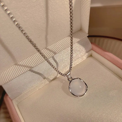 pendant necklace, moonstone pendant, necklace women, women's pendant necklace, moonstone necklace, moonstone pendant necklace, white necklace