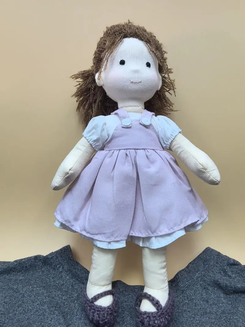 handmade waldorf cotton doll, diy waldorf doll, mini artist makeup doll, children's toy waldorf doll, handmade cotton toy doll, waldorf style mini doll, diy cotton doll for kids, artist handmade waldorf toy, small waldorf makeup doll, cotton waldorf children's toy