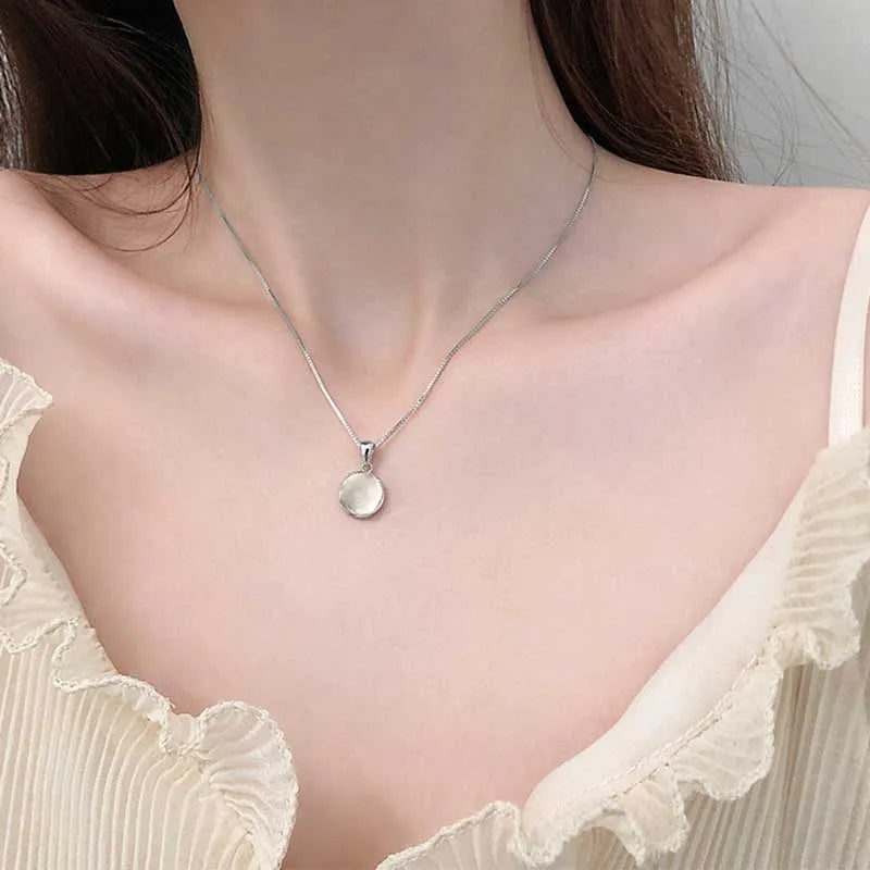 pendant necklace, moonstone pendant, necklace women, women's pendant necklace, moonstone necklace, moonstone pendant necklace, white necklace